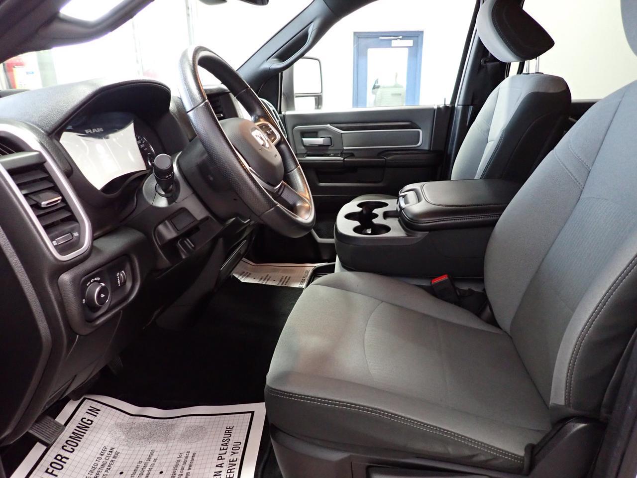 2023 Ram 2500 Big Horn 4WD CREW CAB 8'BOX Listowel ON