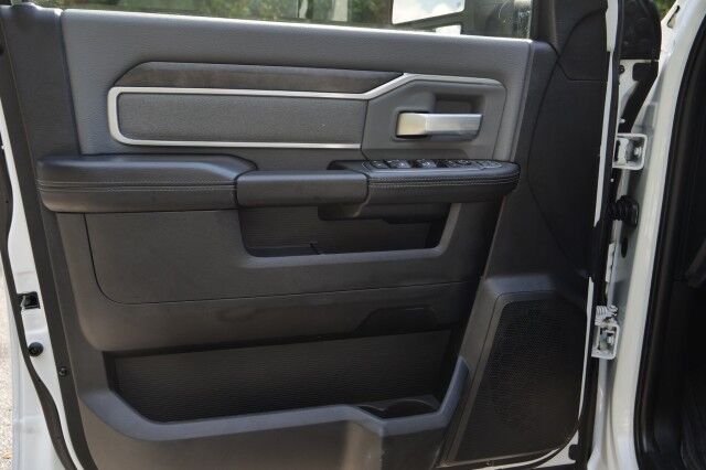 2023 Ram 2500 Big Horn 4X4 / Level 1 Equipment / Turbo Diesel! High Point NC