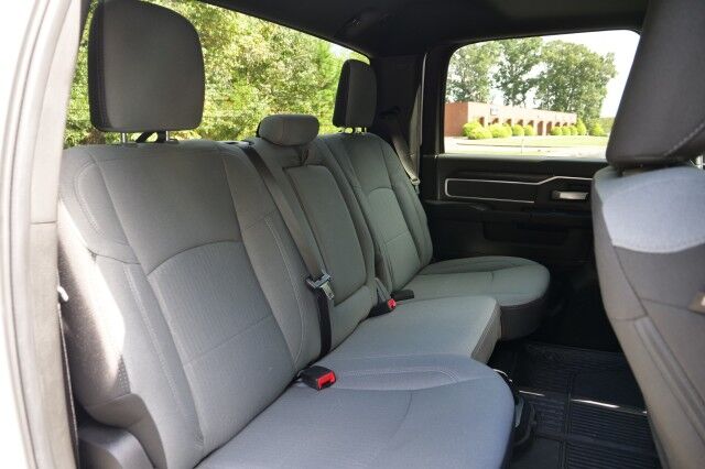 2023 Ram 2500 Big Horn 4X4 / Level 1 Equipment / Turbo Diesel! High Point NC