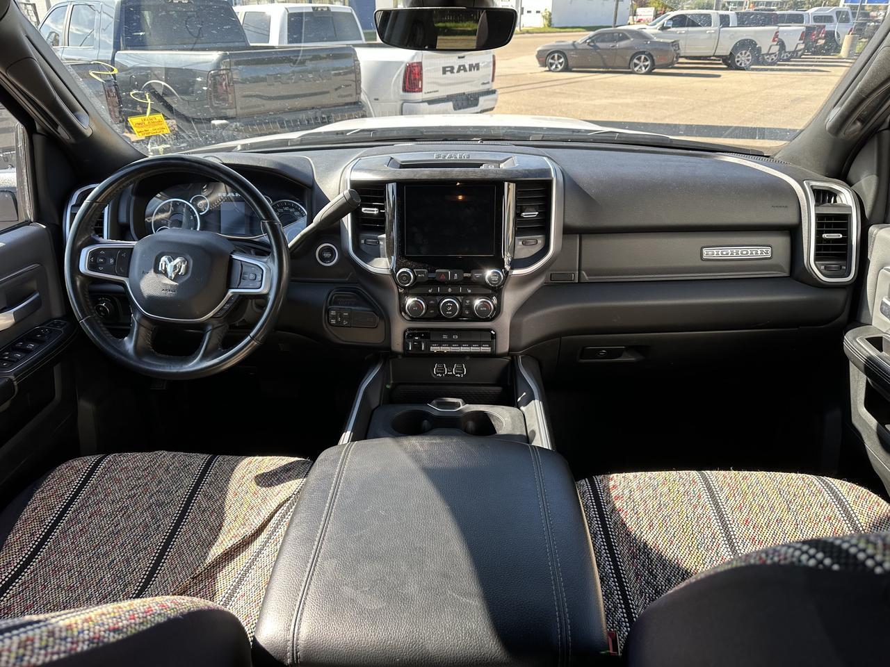 2023 Ram 2500 Big Horn Crew Cab 4x4 | Cummins Diesel | Premium Cloth Heated Seats | Remote Start | NAV | Side Step Redwater AB