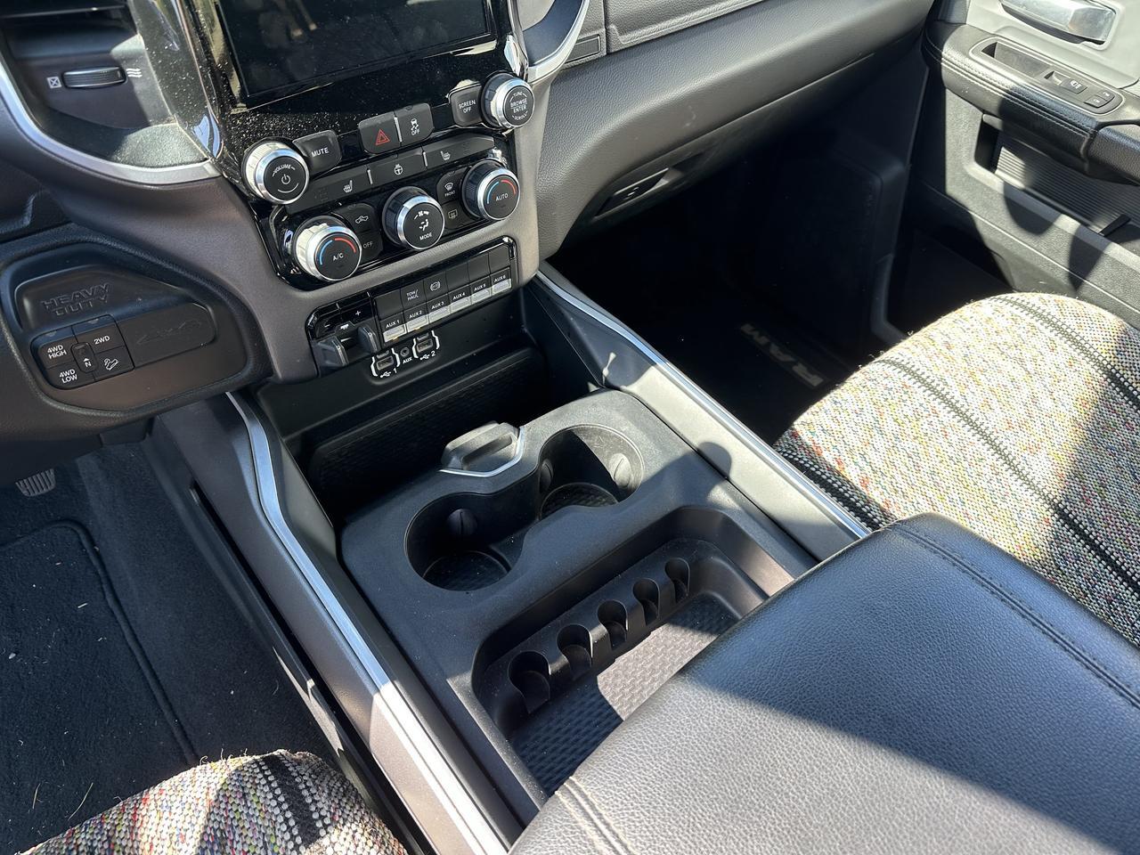 2023 Ram 2500 Big Horn Crew Cab 4x4 | Cummins Diesel | Premium Cloth Heated Seats | Remote Start | NAV | Side Step Redwater AB