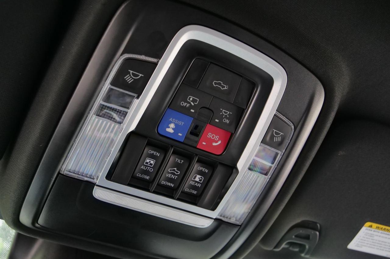 2023 Ram 2500 Laramie 4X4 / Night Edition / Towing Tech / Towing Prep! High Point NC