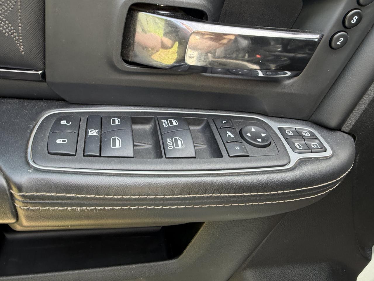 2023 Ram 2500 Limited Crew Cab 4x4 | Cummins Diesel | 12IN Display | NAV | Premium Leather | Heated Vented Seats Redwater AB