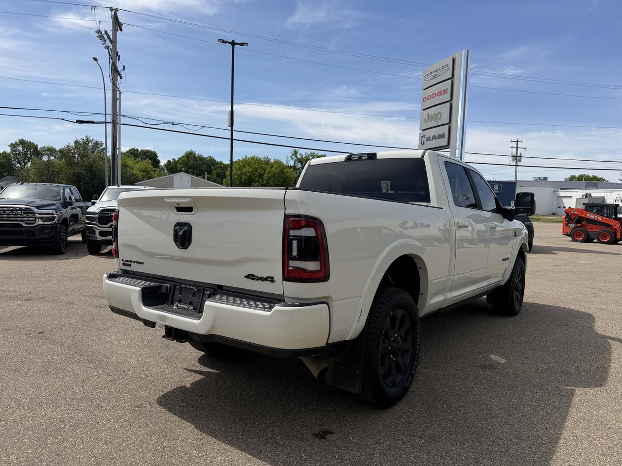 2023 Ram 2500 Limited Crew Cab 4x4 | Cummins Diesel | 12IN Display | NAV | Premium Leather | Heated Vented Seats Redwater AB