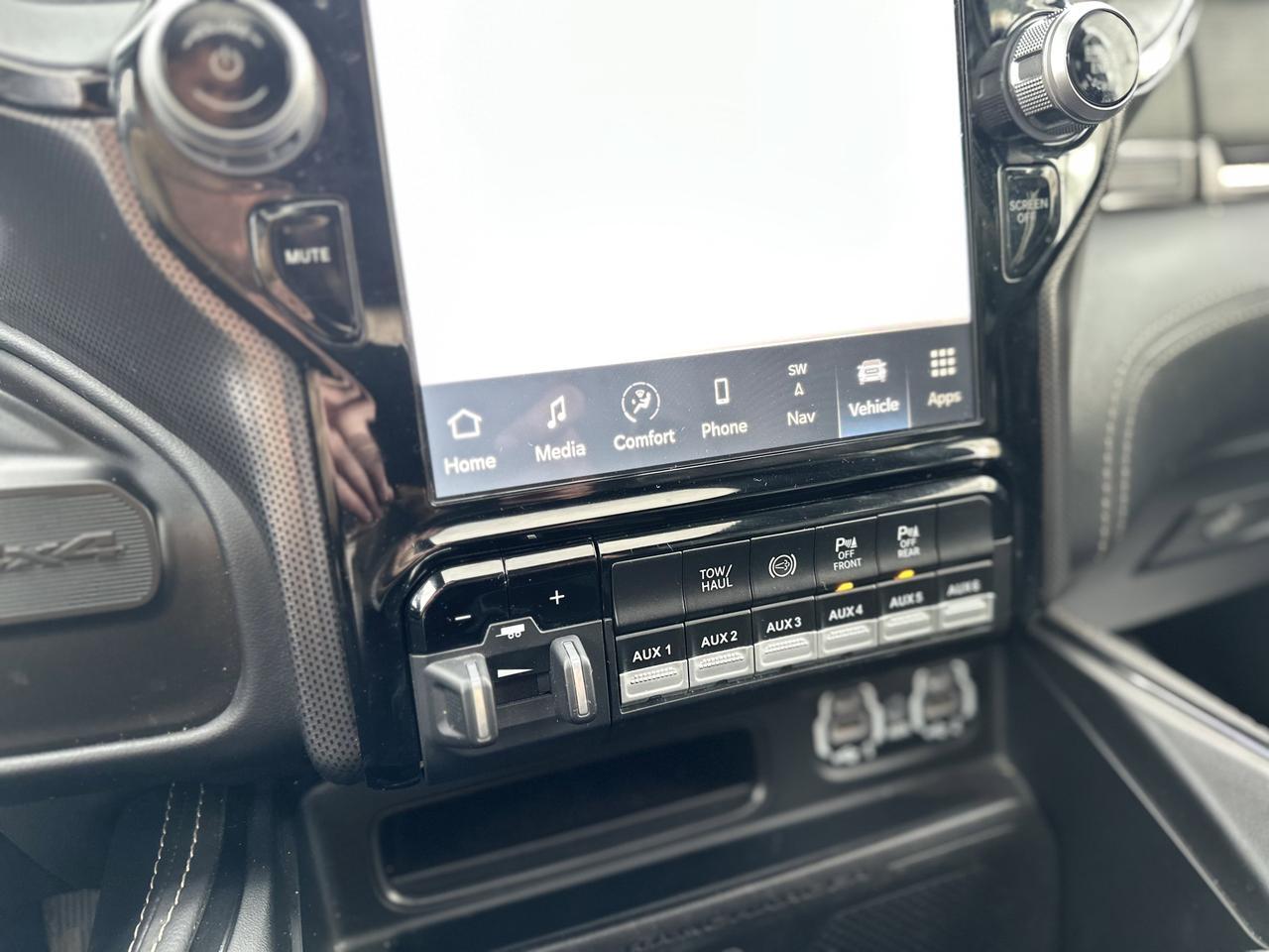 2023 Ram 2500 Limited Night Edition Crew Cab 4x4 | Low KMs | Cummins Diesel | Towing | Sunroof | NAV Redwater AB