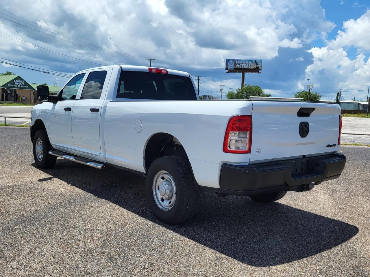 2023 Ram 2500 Tradesman 4x4 Crew Cab 8&apos; Box Beeville TX