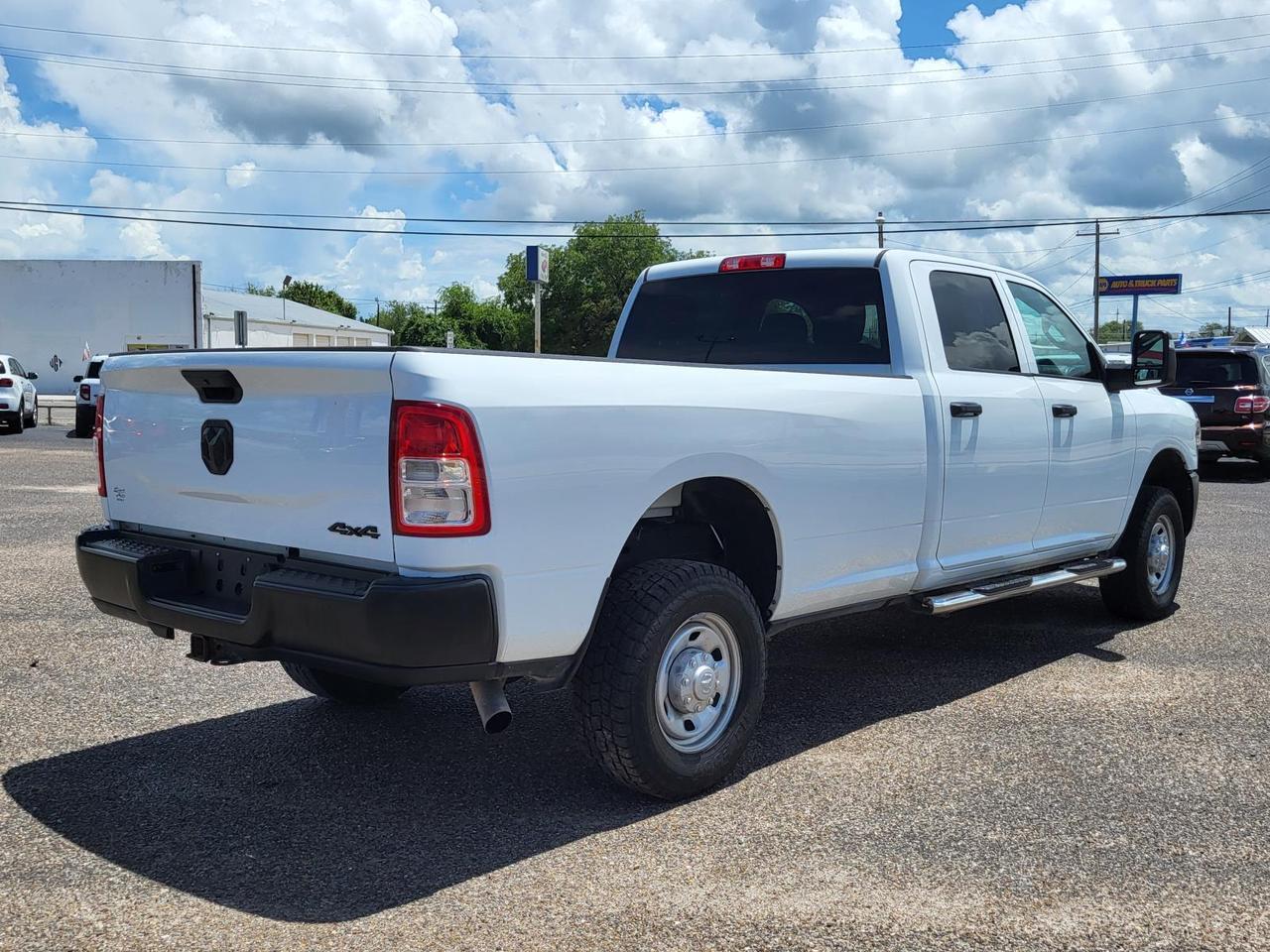2023 Ram 2500 Tradesman 4x4 Crew Cab