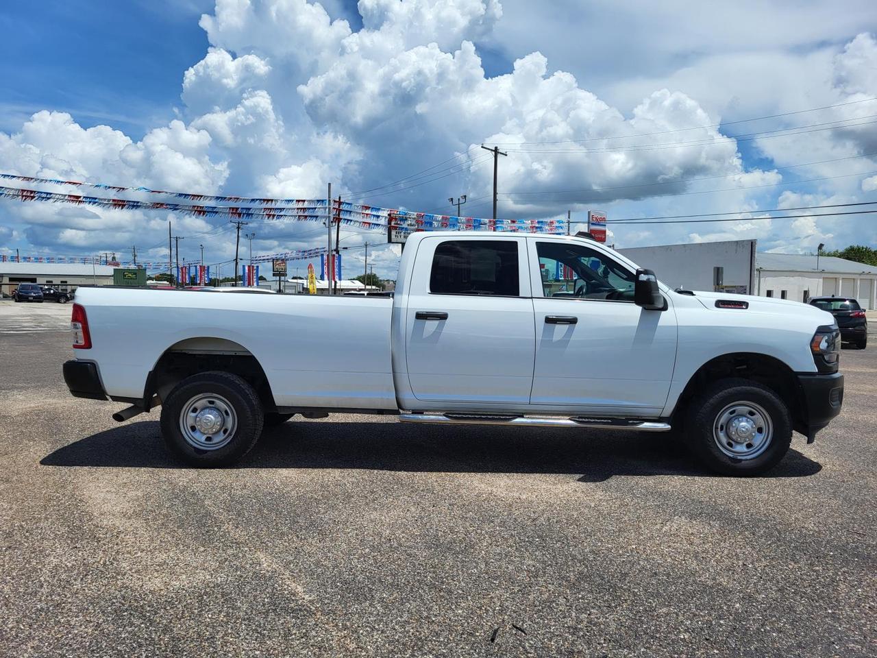2023 Ram 2500 Tradesman 4x4 Crew Cab