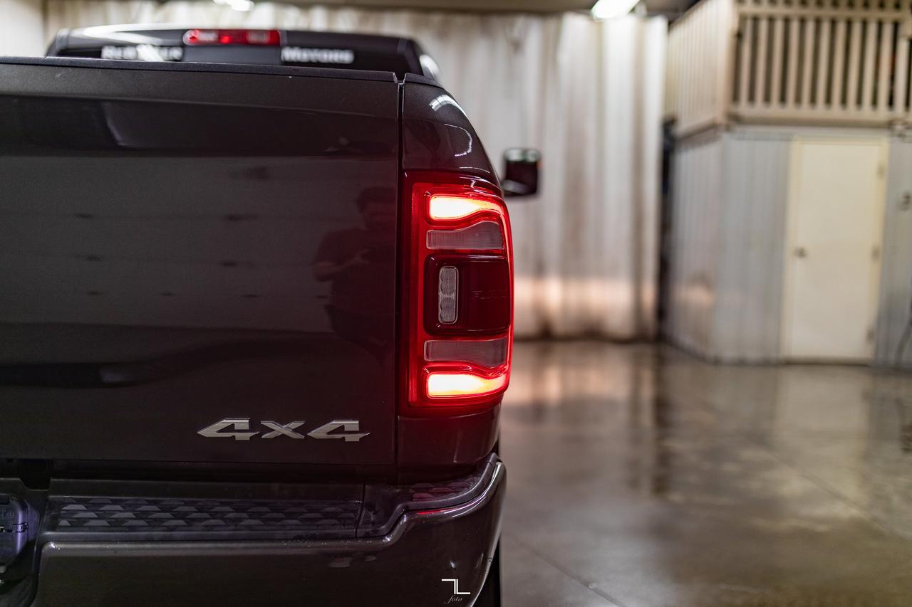 2023 Ram 3500 4x4 Crew Cab Big Horn Sport Diesel AISIN Nav Roof BCam Red Deer AB