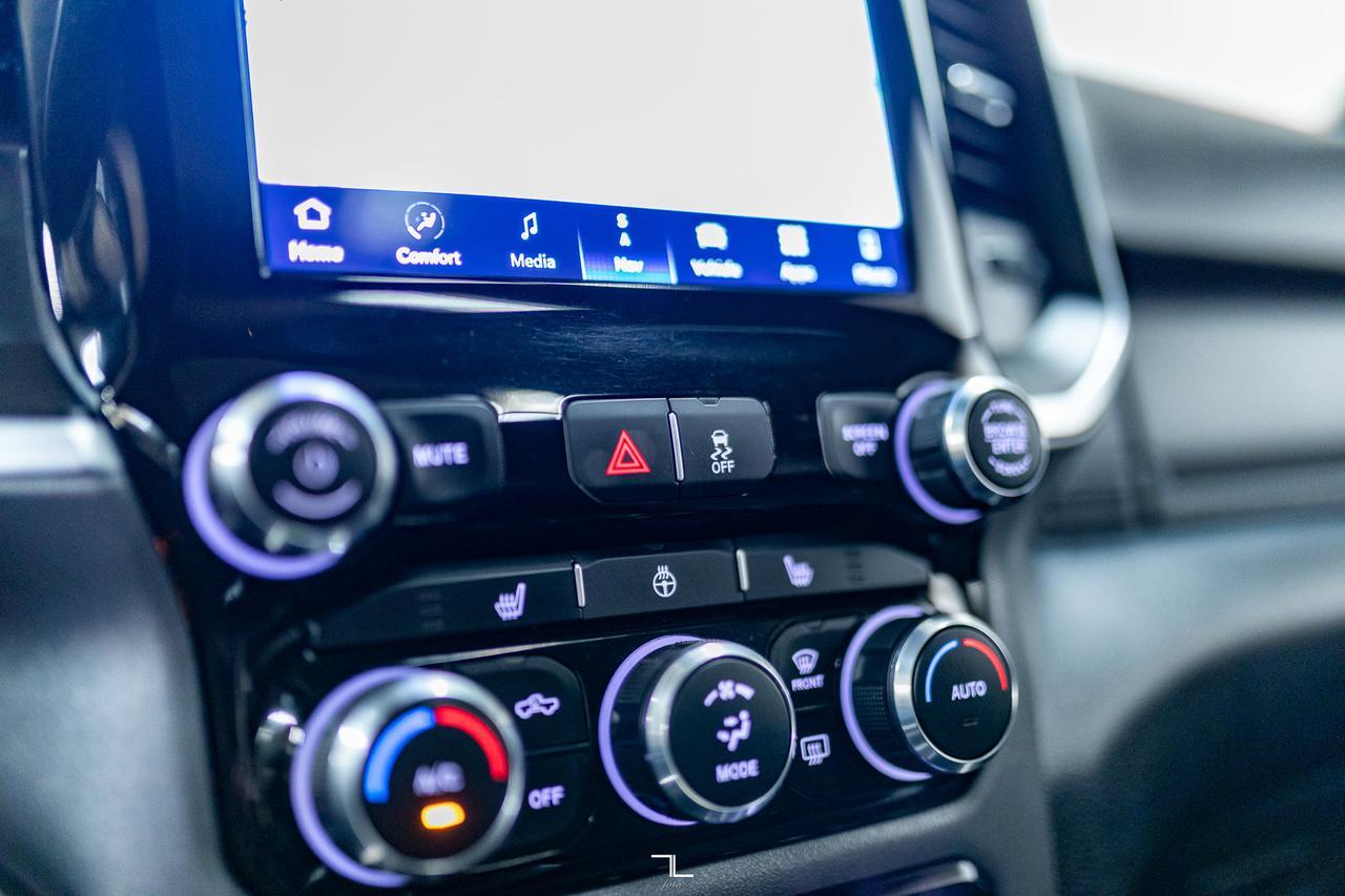 2023 Ram 3500 4x4 Crew Cab Big Horn Sport Diesel AISIN Nav Roof BCam Red Deer AB