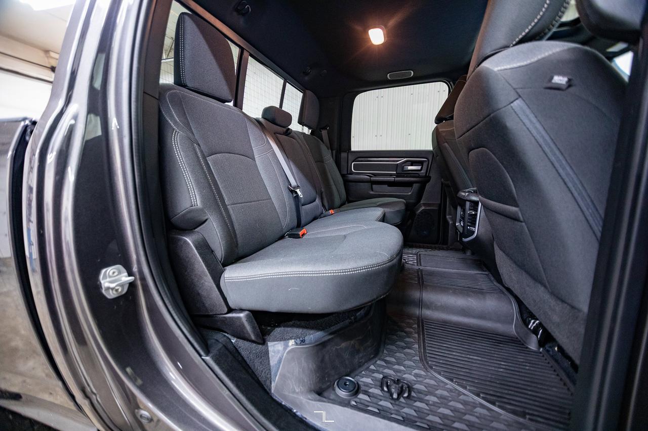 2023 Ram 3500 4x4 Crew Cab Big Horn Sport Diesel AISIN Nav Roof BCam Red Deer AB