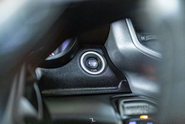 2023 Ram 3500 4x4 Crew Cab Big Horn Sport Diesel AISIN Nav Roof BCam Red Deer AB