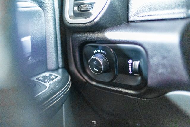 2023 Ram 3500 4x4 Crew Cab Big Horn Sport Diesel AISIN Nav Roof BCam Red Deer AB