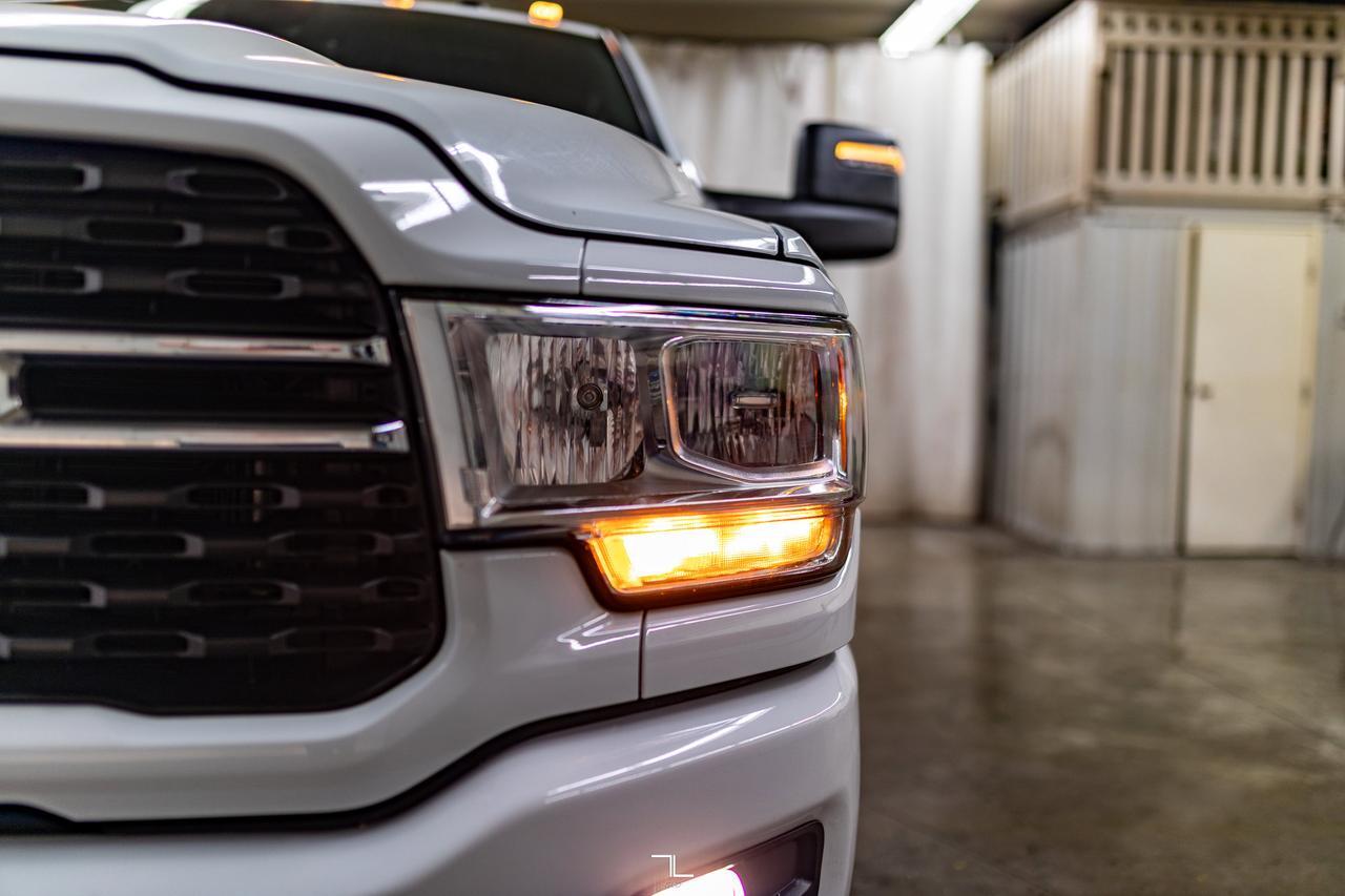 2023 Ram 3500 4x4 Crew Cab Big Horn Sport Longbox HEMI Nav Red Deer AB