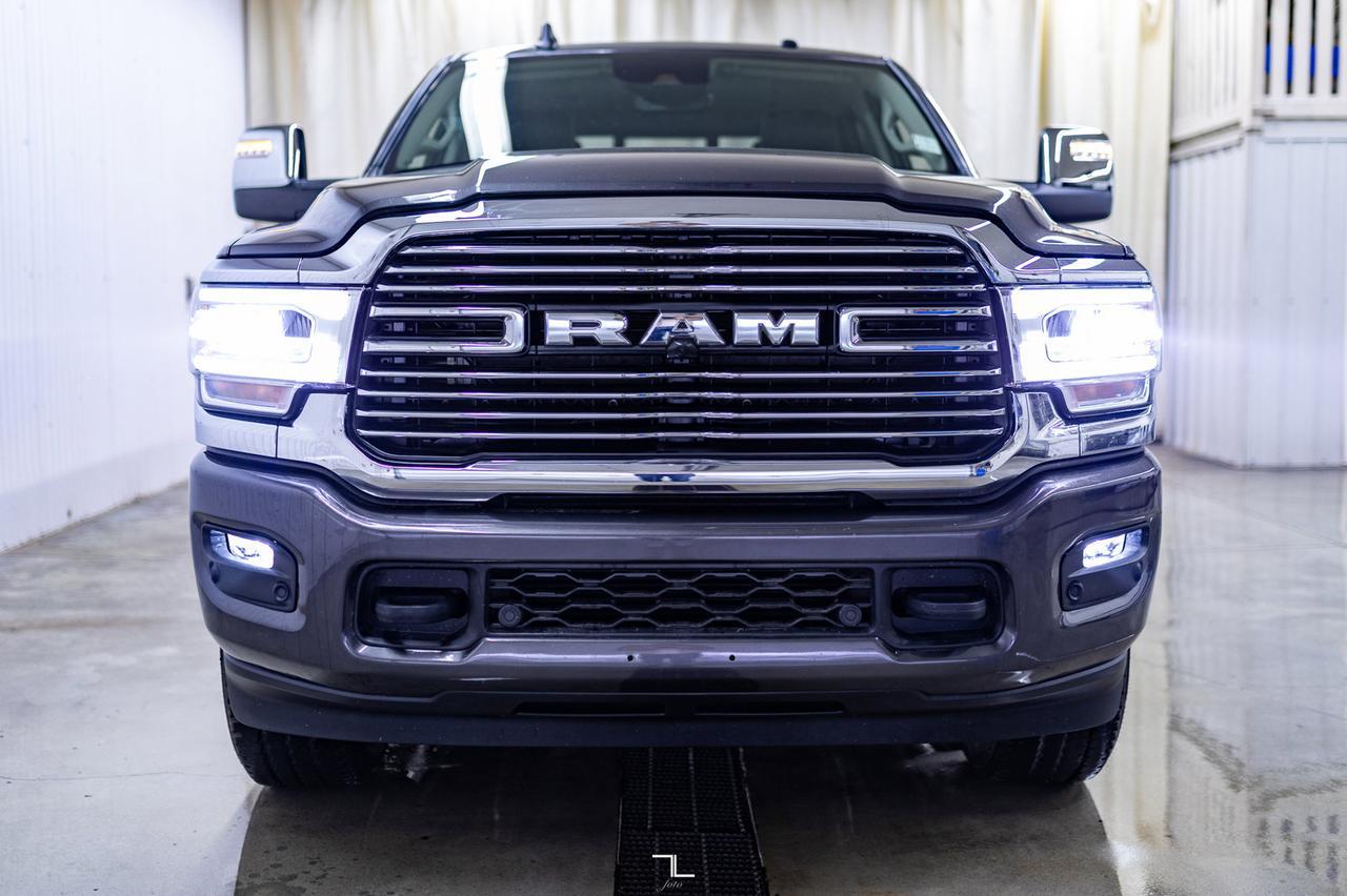 2023 Ram 3500 4x4 Crew Cab Laramie Diesel AISIN  Leather Roof Nav BCam Red Deer AB