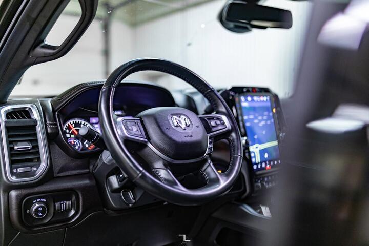 2023 Ram 3500 4x4 Crew Cab Laramie Dually Diesel AISIN Leather Nav Red Deer AB 2023 Ram 3500 4x4 Crew Cab Laramie Dually Diesel AISIN Leather Nav Red Deer AB