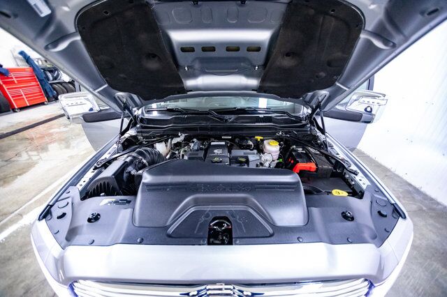 2023 Ram 3500 4x4 Crew Cab Laramie Dually Diesel AISIN Red Deer AB