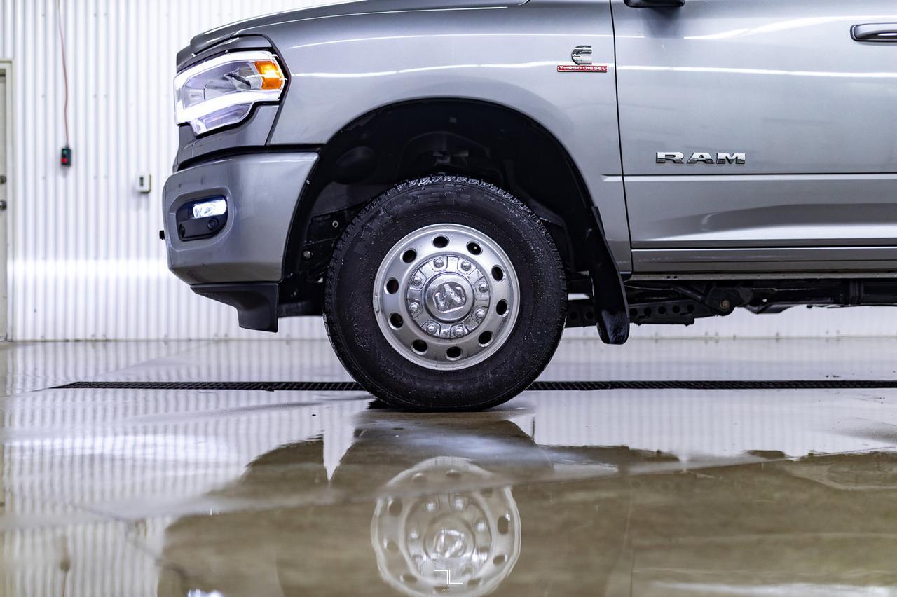 2023 Ram 3500 4x4 Crew Cab Laramie Dually Diesel AISIN Red Deer AB