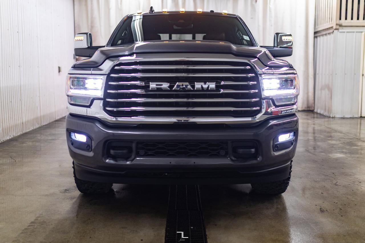 2023 Ram 3500 4x4 Crew Cab Limited Longhorn Diesel AISIN Leather Nav Red Deer AB