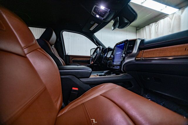 2023 Ram 3500 4x4 Crew Cab Limited Longhorn Diesel AISIN Leather Nav Red Deer AB