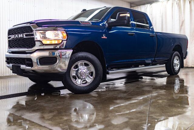 2023 Ram 3500 4x4 Crew Cab Tradesman Longbox Diesel Nav BCam Red Deer AB