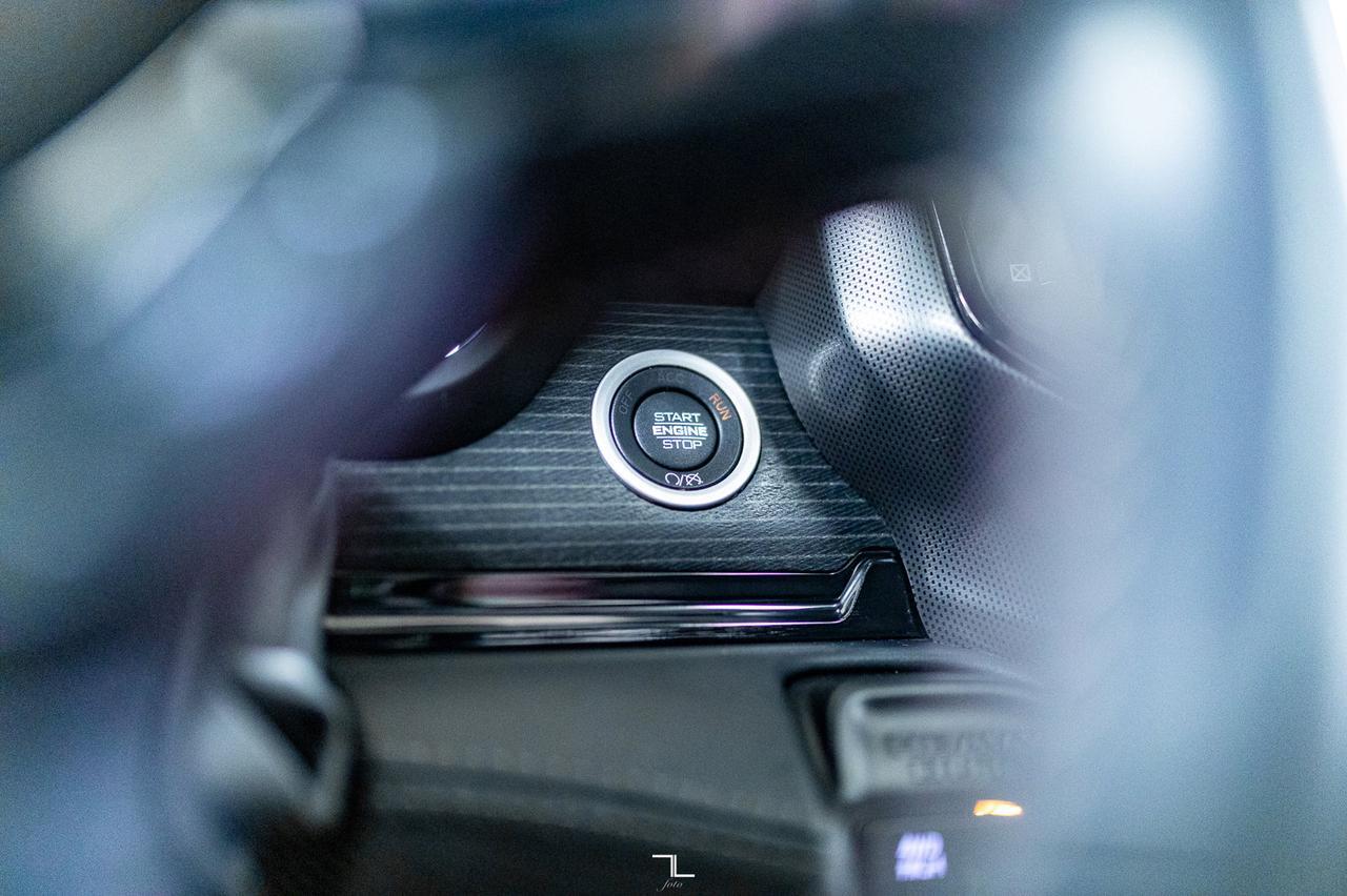 2023 Ram 3500 4x4 Mega Cab Limited Diesel AISIN Leather Roof Nav Red Deer AB