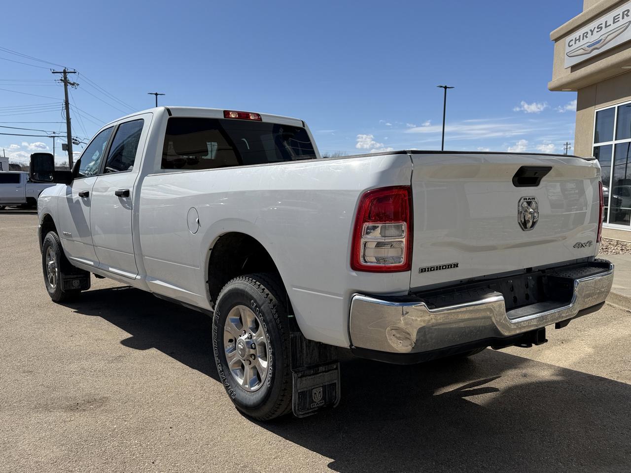 2023 Ram 3500 Big Horn | 4x4 Crew Cab 8FT Box | HEMI V8 | Remote Start | Backup Camera | Low KMs | 189L Fuel Tank Redwater AB