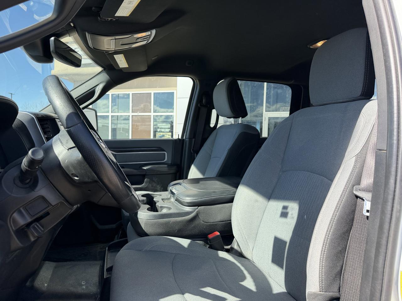 2023 Ram 3500 Big Horn | 4x4 Crew Cab 8FT Box | HEMI V8 | Remote Start | Backup Camera | Low KMs | 189L Fuel Tank Redwater AB