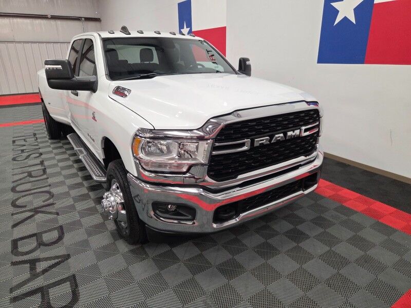 2023 Ram 3500 Big Horn 4WD 6.7L Diesel Dually Gooseneck Camera FREE WARRANTY Call (682)587-6288 Arlington TX