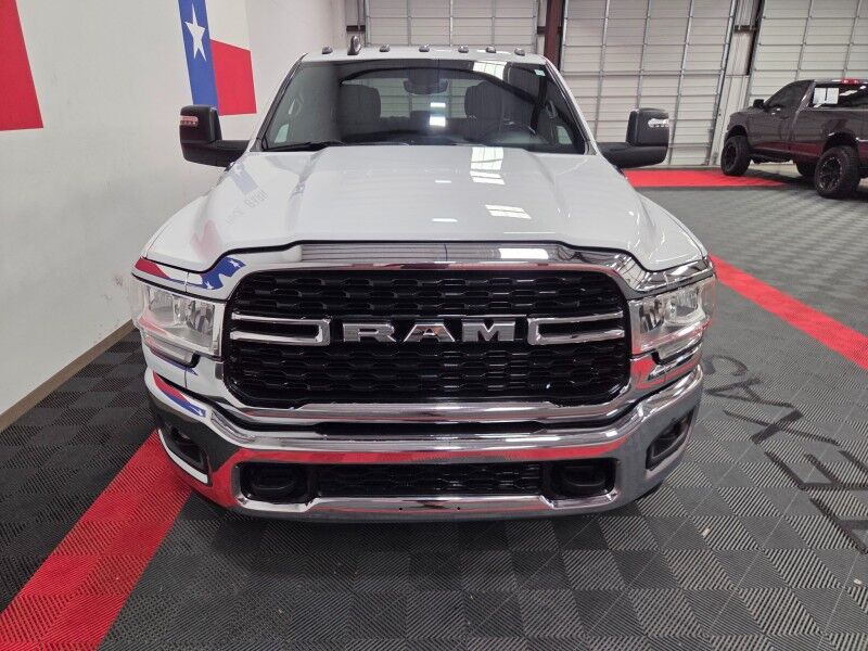 2023 Ram 3500 Big Horn 4WD 6.7L Diesel Dually Gooseneck Camera FREE WARRANTY Call (682)587-6288 Arlington TX