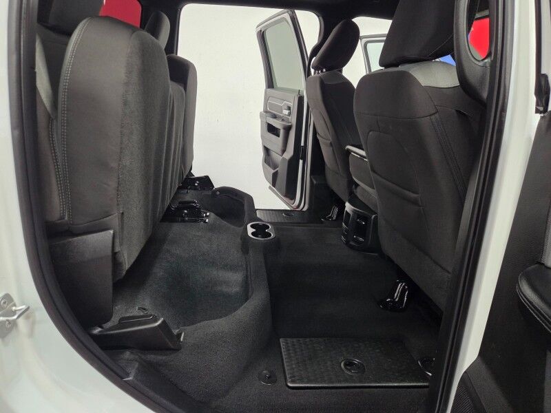 2023 Ram 3500 Big Horn 4WD 6.7L Diesel Dually Gooseneck Camera FREE WARRANTY Call (682)587-6288 Arlington TX