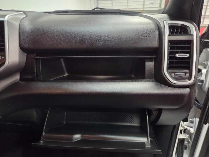 2023 Ram 3500 Big Horn 4WD 6.7L Diesel Dually Gooseneck Camera FREE WARRANTY Arlington TX