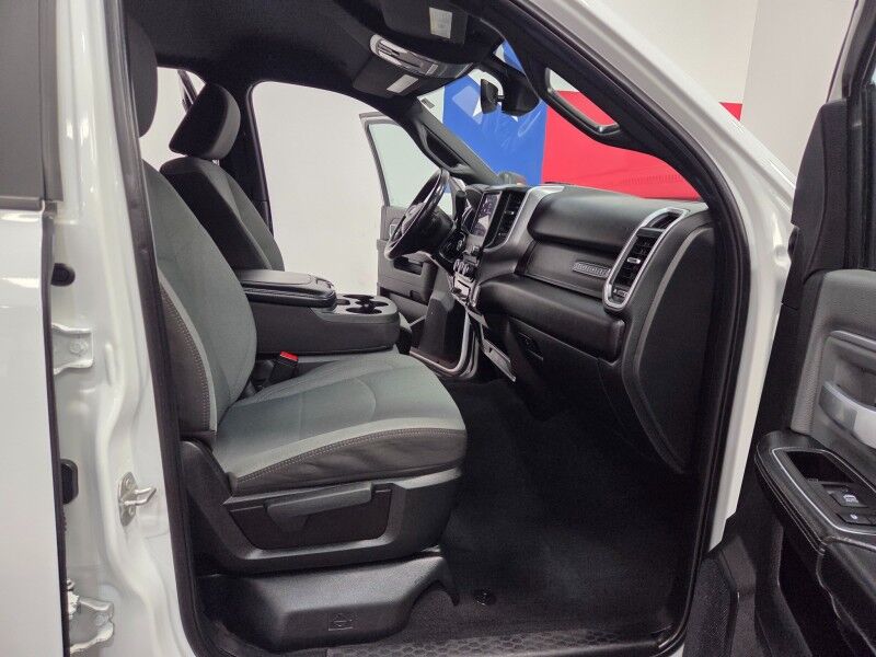 2023 Ram 3500 Big Horn 4WD 6.7L Diesel Dually Gooseneck Camera FREE WARRANTY Arlington TX