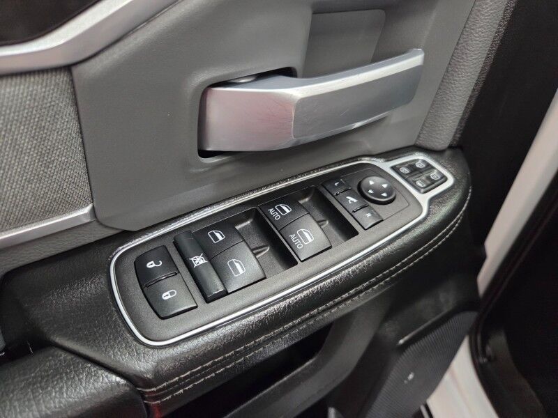 2023 Ram 3500 Big Horn 4WD 6.7L Diesel Dually Gooseneck Camera FREE WARRANTY Arlington TX