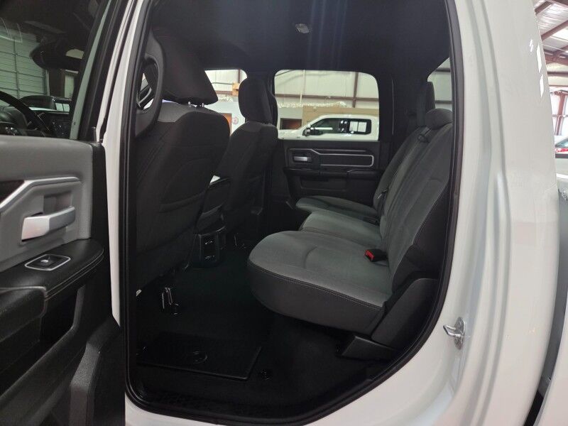 2023 Ram 3500 Big Horn 4WD 6.7L Diesel Dually Gooseneck Camera FREE WARRANTY Arlington TX
