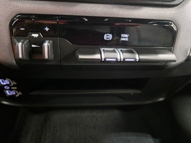2023 Ram 3500 Big Horn 4WD 6.7L Diesel Dually Gooseneck Camera FREE WARRANTY Arlington TX