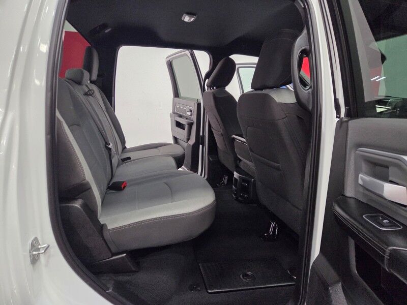 2023 Ram 3500 Big Horn 4WD 6.7L Diesel Dually Gooseneck Camera FREE WARRANTY Arlington TX