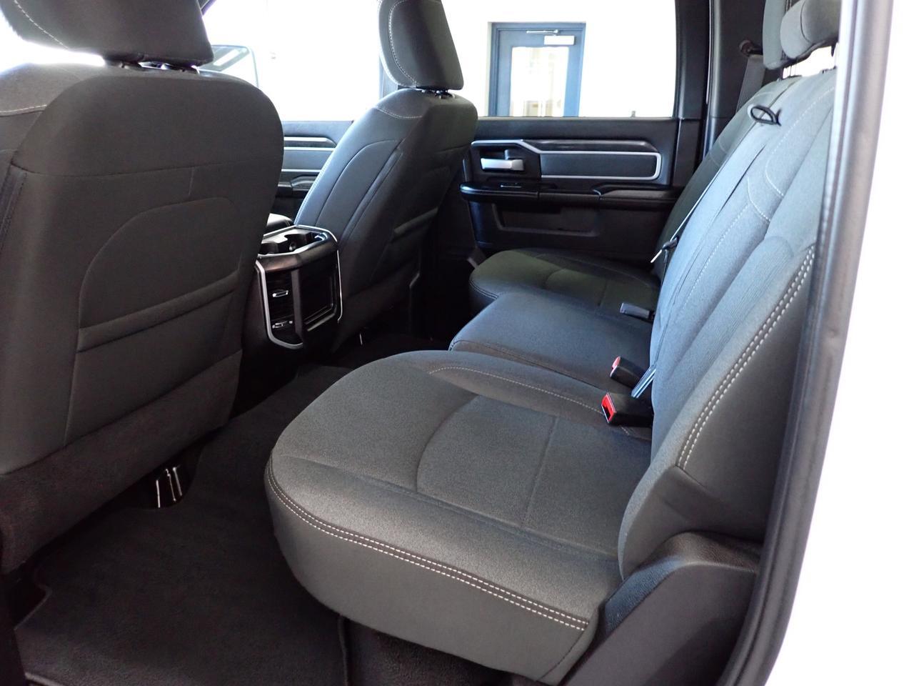 2023 Ram 3500 Big Horn 4WD CREW NAVI SPORT APP PKG 8' BOX Listowel ON