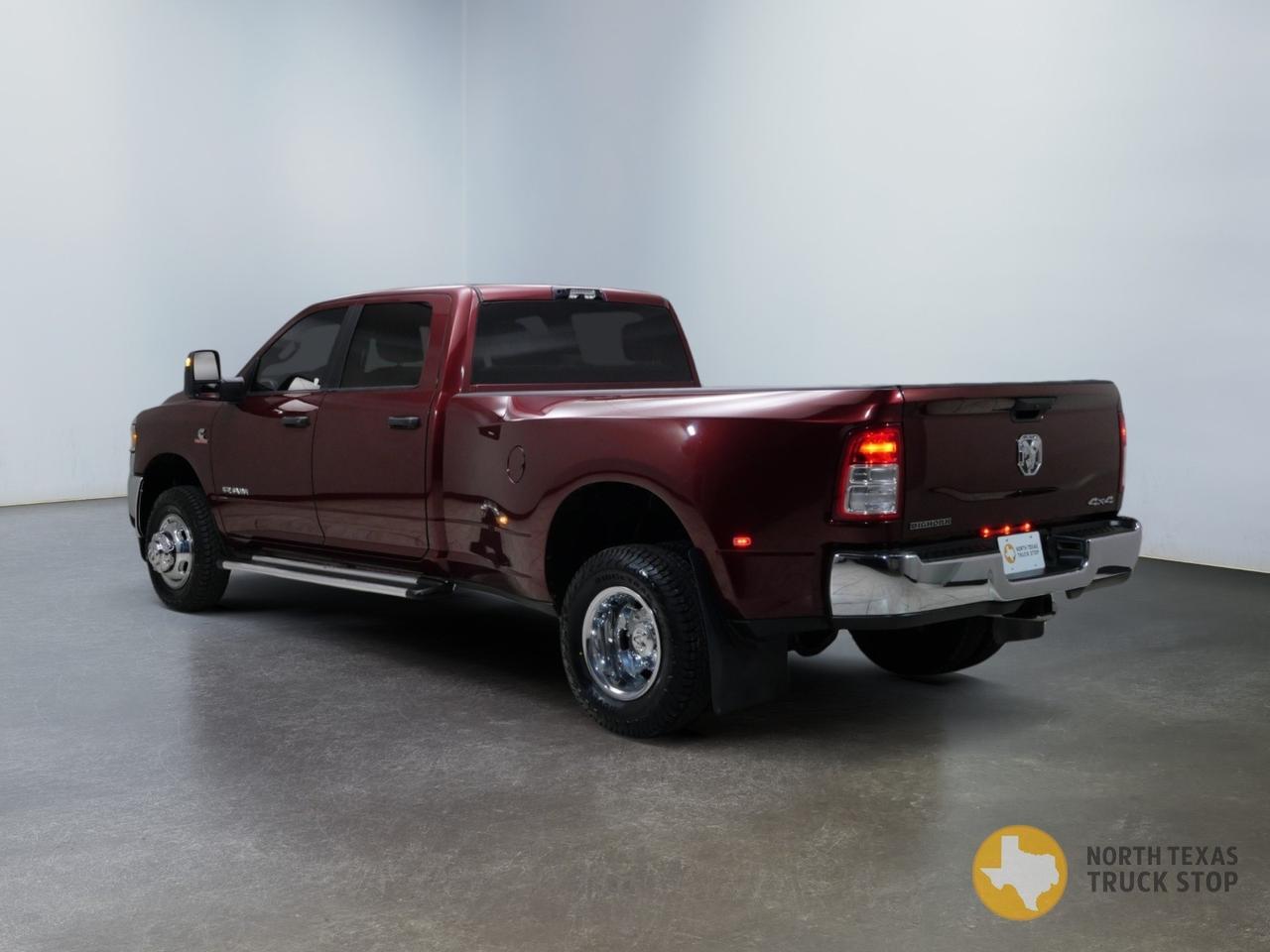 2023 Ram 3500 Big Horn 6.7L Cummins 4x4 Mansfield TX
