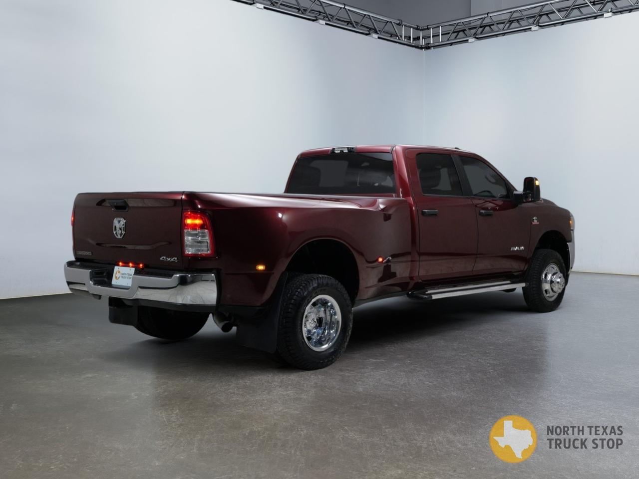 2023 Ram 3500 Big Horn 6.7L Cummins 4x4 Mansfield TX