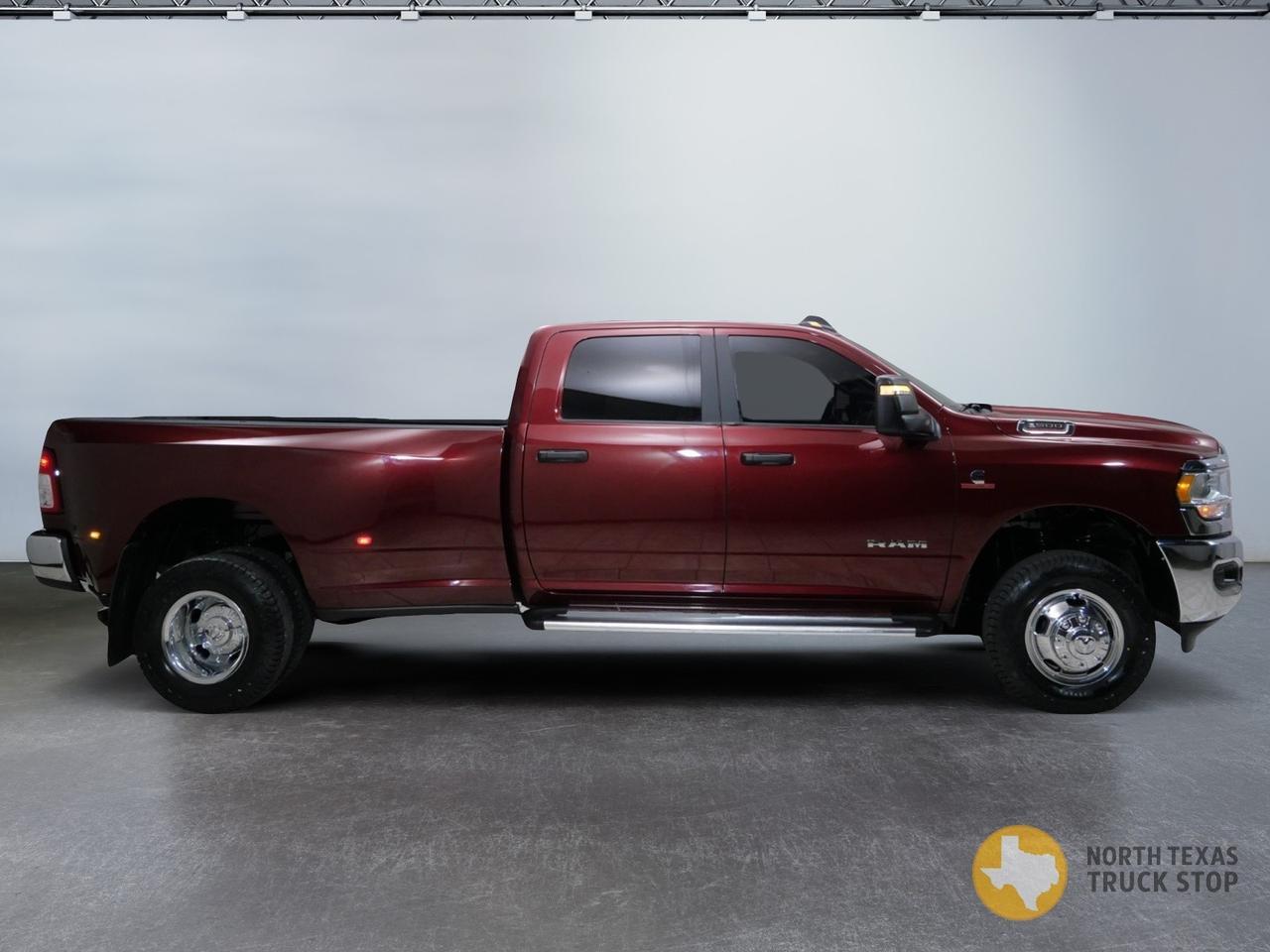 2023 Ram 3500 Big Horn 6.7L Cummins 4x4 Mansfield TX