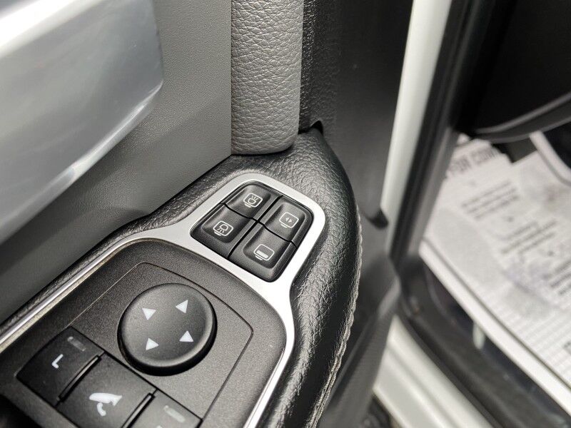 2023 Ram 3500 Big Horn Bristol  PA