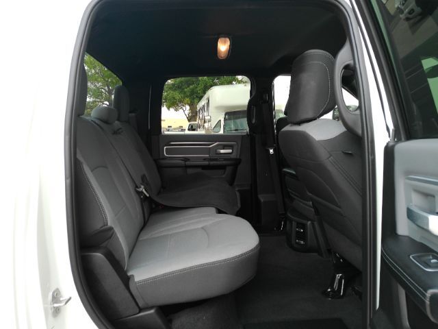 2023 Ram 3500 Big Horn Crew Cab 4x4 8' Box Plano TX