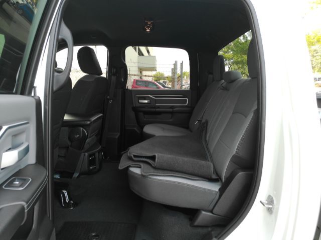 2023 Ram 3500 Big Horn Crew Cab 4x4 8' Box Plano TX