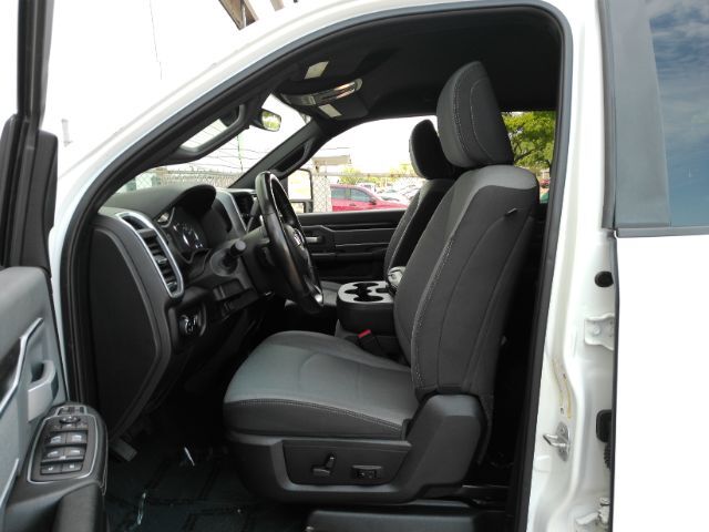 2023 Ram 3500 Big Horn Crew Cab 4x4 8' Box Plano TX