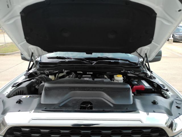 2023 Ram 3500 Big Horn Crew Cab 4x4 8' Box Plano TX