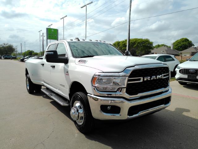 2023 Ram 3500 Big Horn Crew Cab 4x4 8' Box Plano TX
