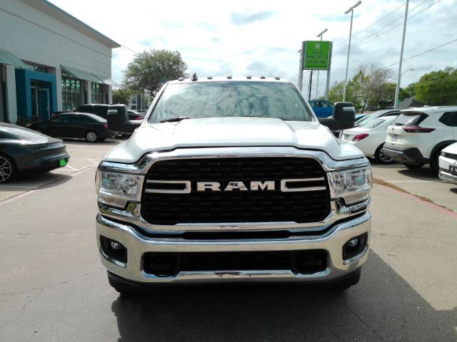 2023 Ram 3500 Big Horn Crew Cab 4x4 8' Box