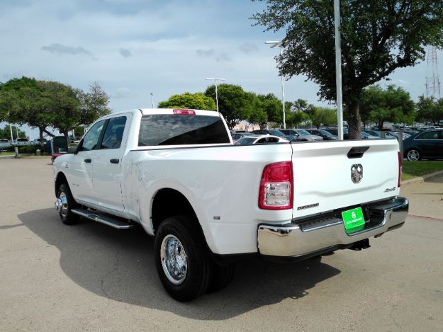 2023 Ram 3500 Big Horn Crew Cab 4x4 8' Box Plano TX