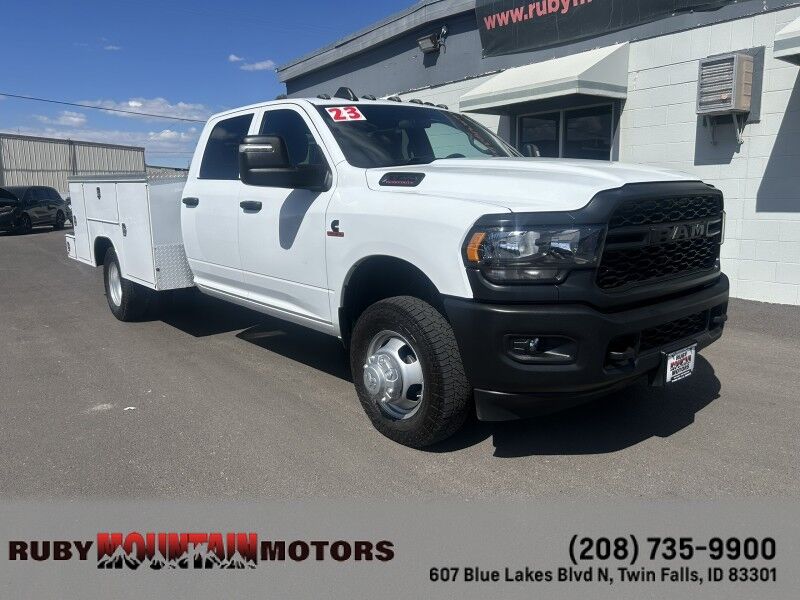 2023 Ram 3500 Chassis Cab Tradesman